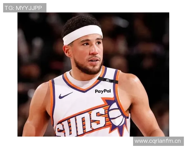 布克成NBA历史第三年轻球员达成17000分与3600助攻双里程碑 布克成NBA历史第三年轻球员达成17000分与3600助攻双里程碑