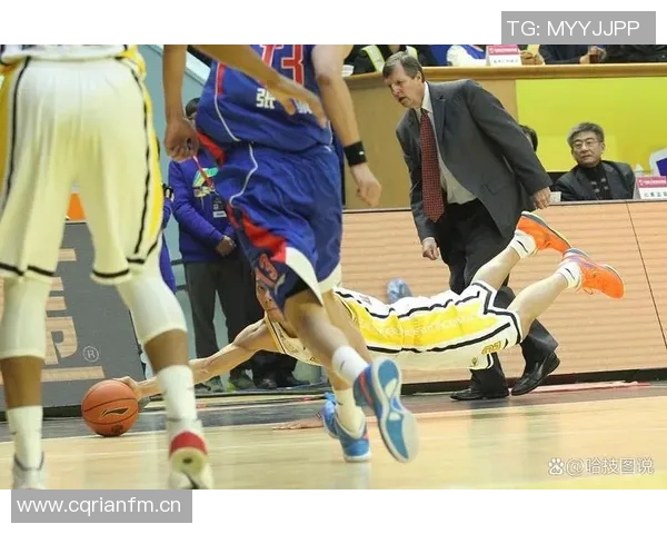 巴特勒下半场意外伤退14分钟仅得2分4篮板2助攻希望无碍