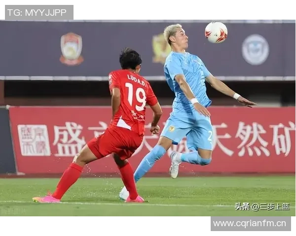 拜合拉木错失单刀良机对方门将神勇扑救令人叹息