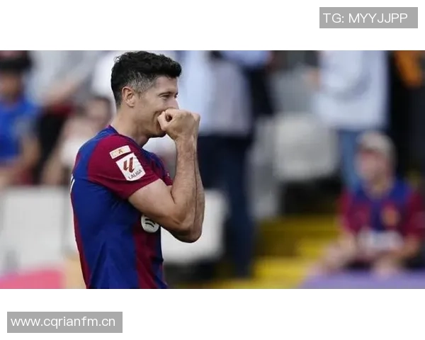 瑞典双前锋世欧预赛零进球身价与转会费均达两亿欧元