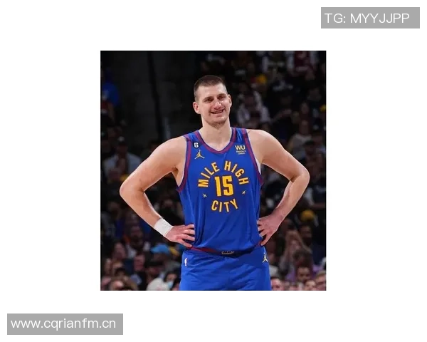 约基奇融合鲨鱼低位魔术师组织与KD投篮技艺逐步迈向历史伟大球员之路 约基奇融合鲨鱼低位魔术师组织与KD投篮技艺逐步迈向历史伟大球员之路