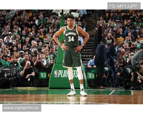 字母哥生涯40场次达56次超越贾巴尔成雄鹿队史第一人 字母哥生涯40场次达56次超越贾巴尔成雄鹿队史第一人