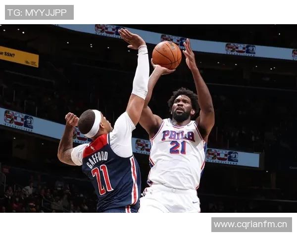 首节小迈克尔波特高效得分14分恩比德紧随其后贡献10分 首节小迈克尔波特高效得分14分恩比德紧随其后贡献10分